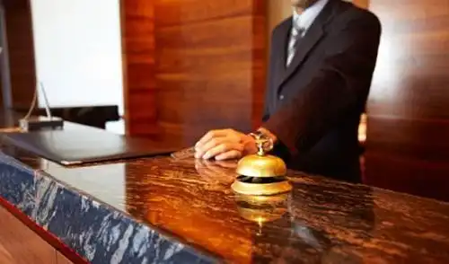 Lavorare in Hotel: sai come farti assumere da un Albergo?