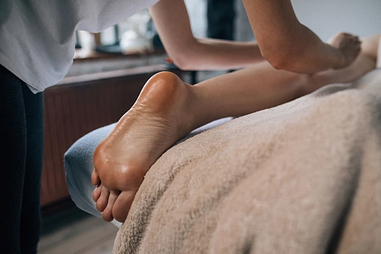 Diventare massaggiatore olistico: cosa è bene sapere?